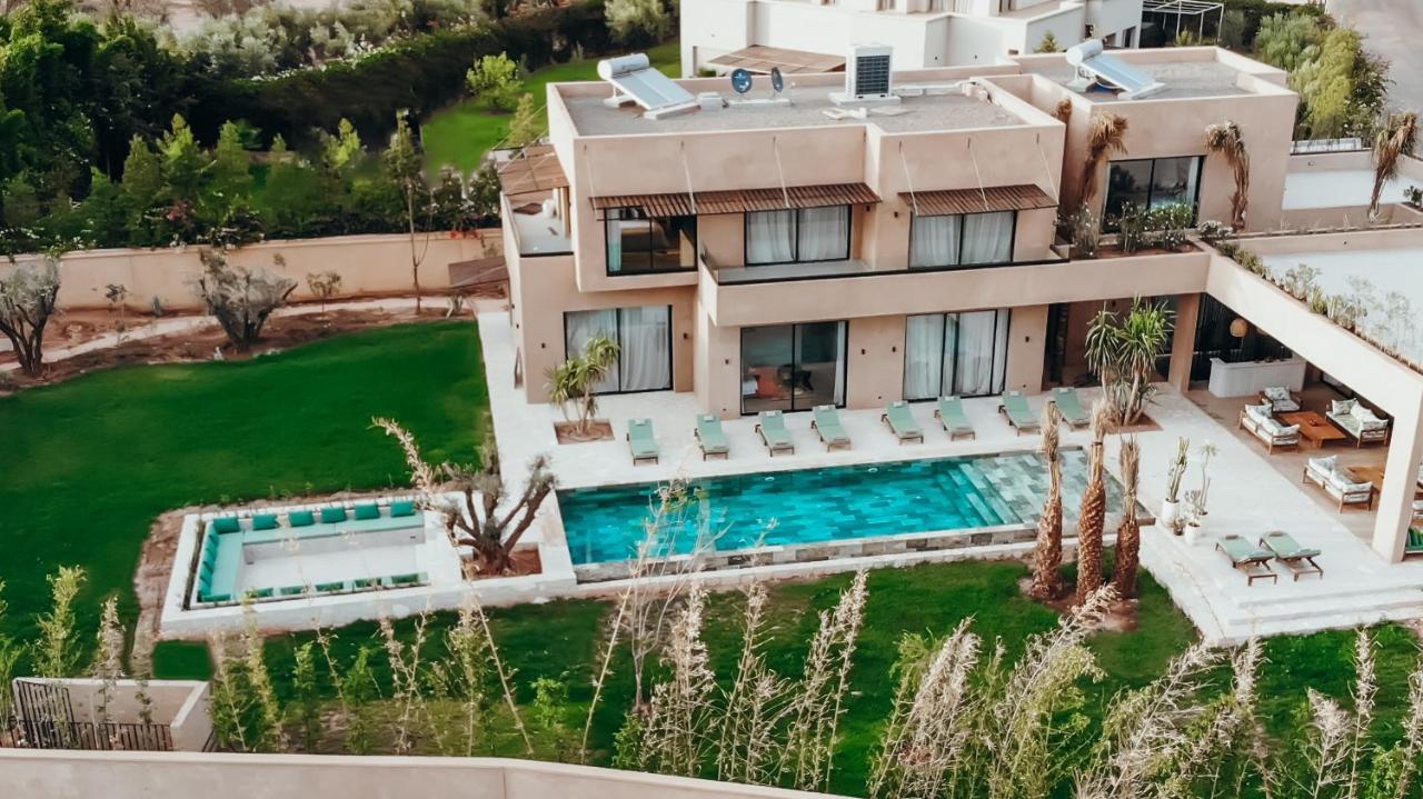 Villa,1262592295:JPEG